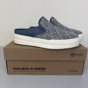 Clarks Womens Audreigh Cove Blue Active Shoes Size 9.5 Comfort Casual Cushion